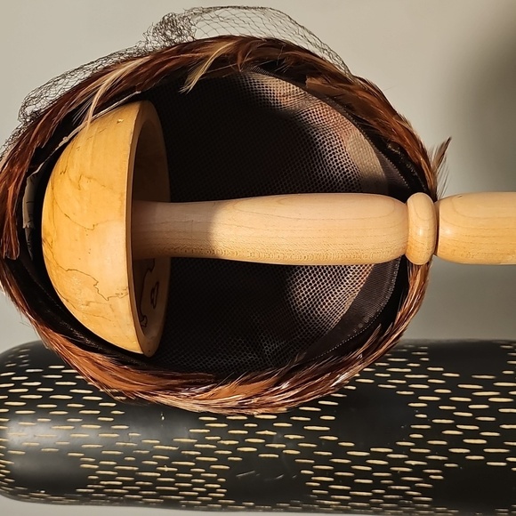 Valerie Modes Unique Feathered, Meshed Toque or Pill Box Hat - Picture 3 of 12